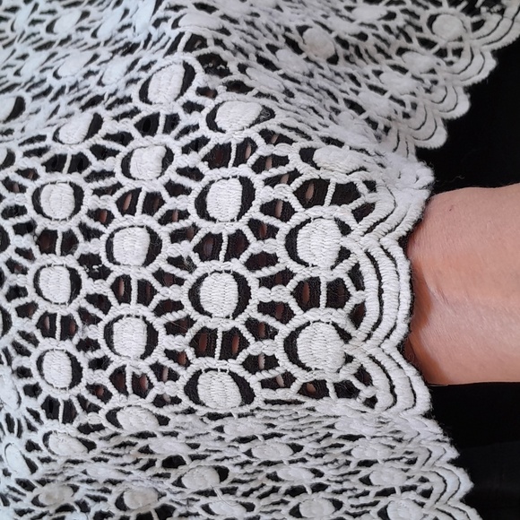 Roz & Ali, Embroidery dress - Picture 13 of 16